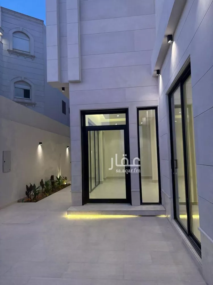 فيلا للبيع في شارع عمر بن يوسف المقرئ, حي المهدية, مدينة الرياض, منطقة الرياض صورة 5