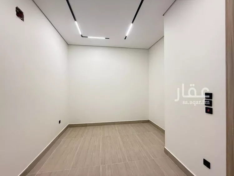 فيلا للبيع في شارع السيل الكبير, حي المهدية, مدينة الرياض, منطقة الرياض صورة 3