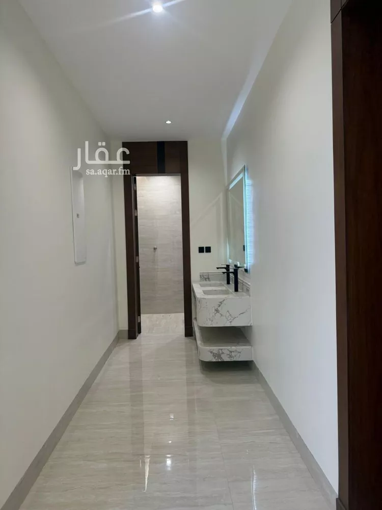 Villa for Sale in Riyadh Al Mahdiyah 22