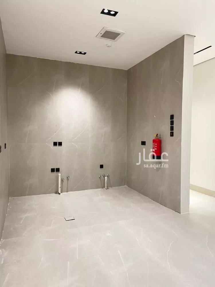 شقة للبيع في شارع السيل الكبير, حي المهدية, مدينة الرياض, منطقة الرياض صورة 2