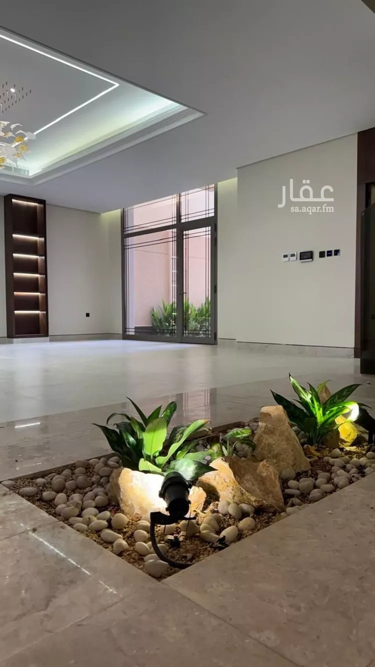 فيلا للبيع في شارع ضوء الصباح, حي المهدية, مدينة الرياض, منطقة الرياض صورة 4