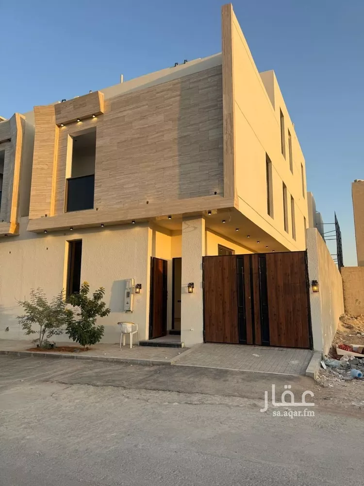 فيلا للبيع في شارع قطب الدين بن السلطان, حي المهدية, مدينة الرياض, منطقة الرياض