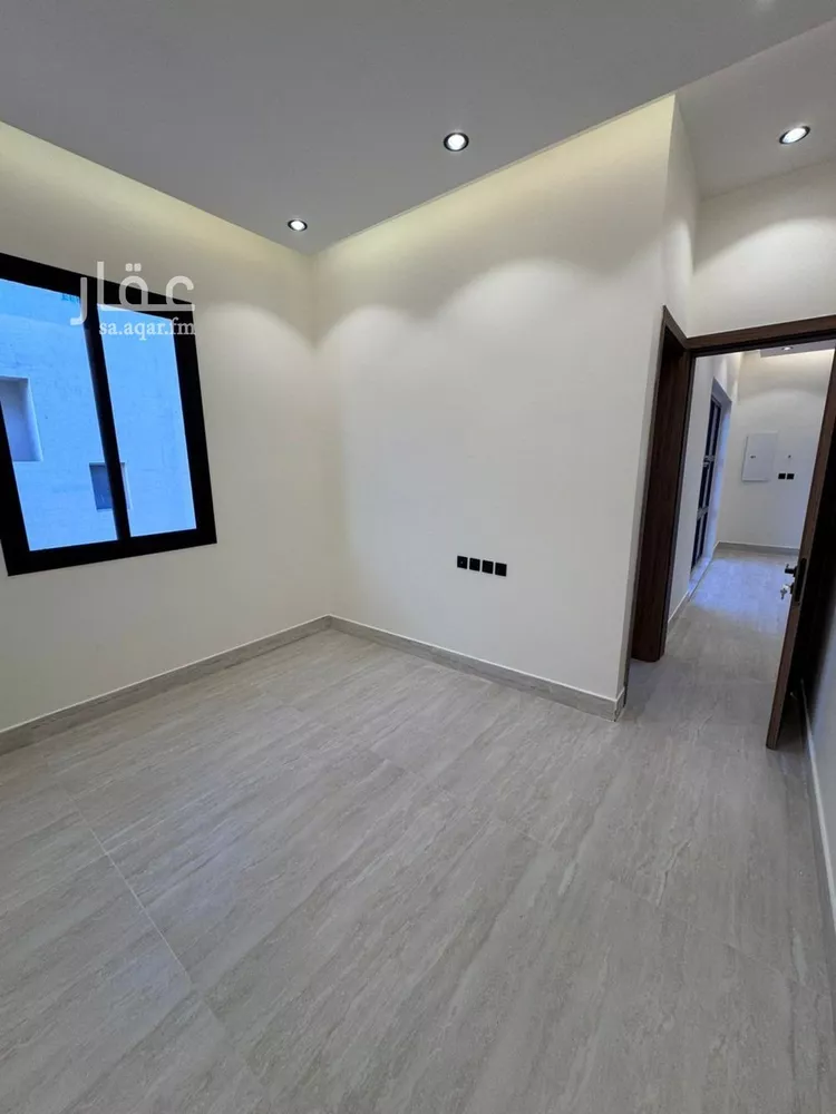 فيلا للبيع في شارع السيل الكبير, حي المهدية, مدينة الرياض, منطقة الرياض صورة 2