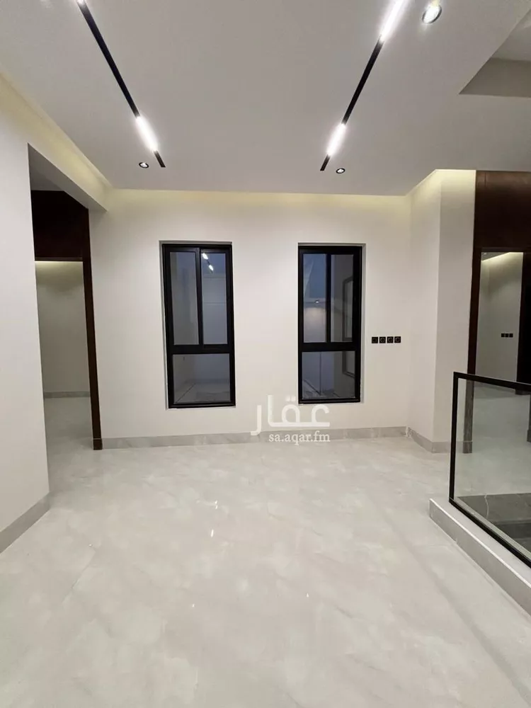 فيلا للبيع في شارع السيل الكبير, حي المهدية, مدينة الرياض, منطقة الرياض 31