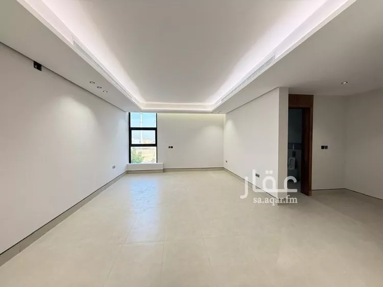 فيلا للبيع في شارع السيل الكبير, حي المهدية, مدينة الرياض, منطقة الرياض صورة 2