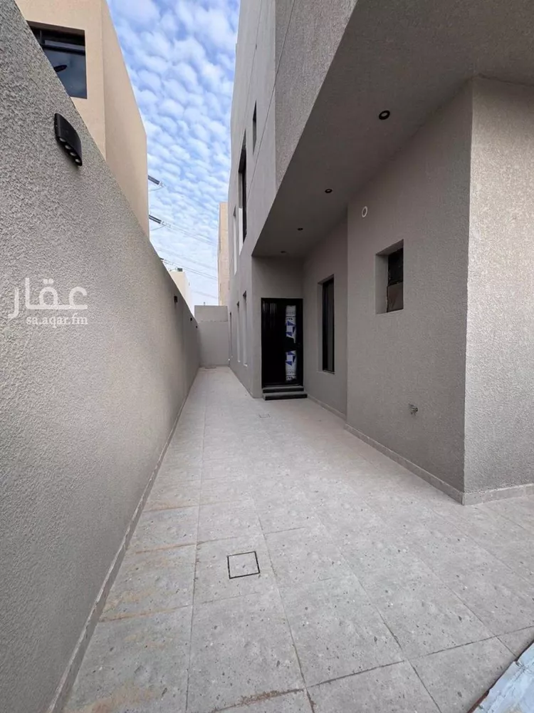 فيلا للبيع في شارع السيل الكبير, حي المهدية, مدينة الرياض, منطقة الرياض صورة 5