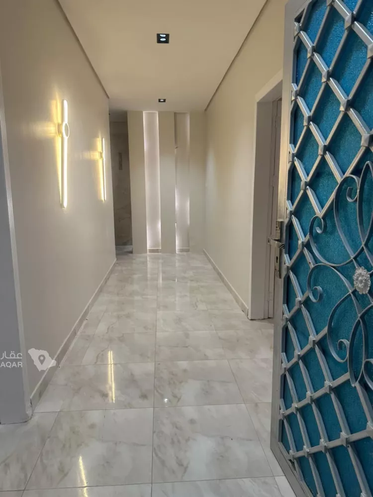 Floor for Rent in Riyadh Al Janadriyah