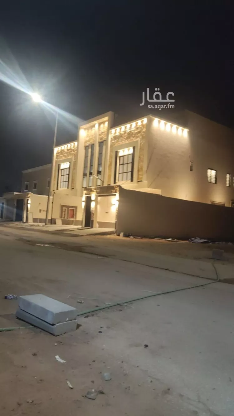 شقة للبيع في شارع الفضل ابن العباس, حي نوارة, مدينة المزاحمية, منطقة الرياض