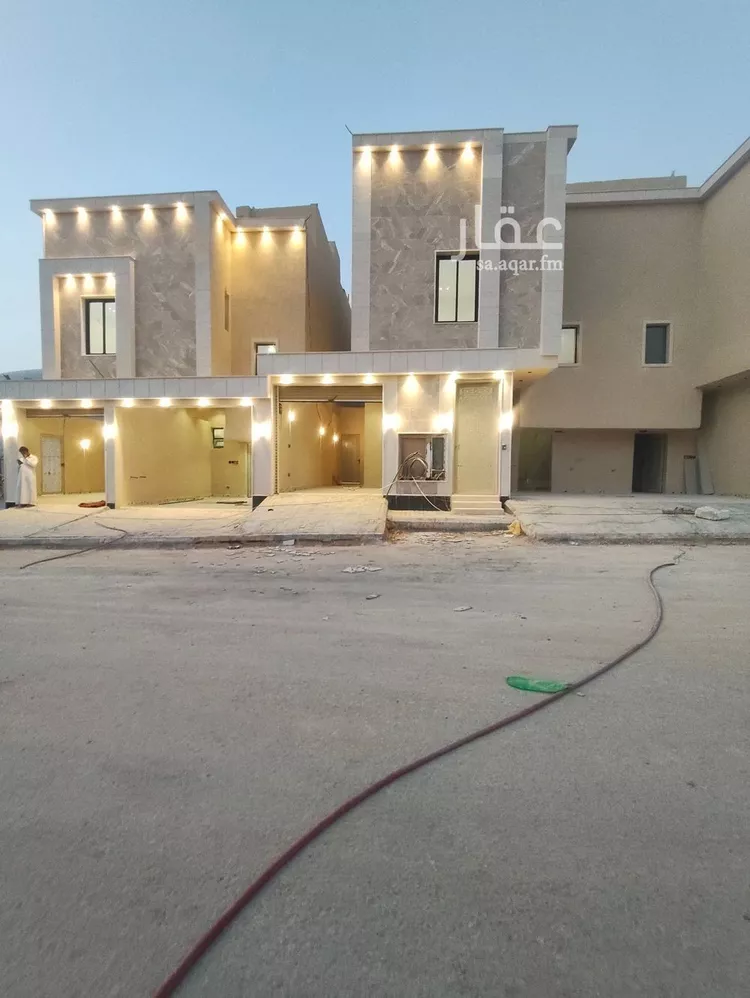 دور للبيع في شارع رشيد الليلا, حي عكاظ, مدينة الرياض, منطقة الرياض