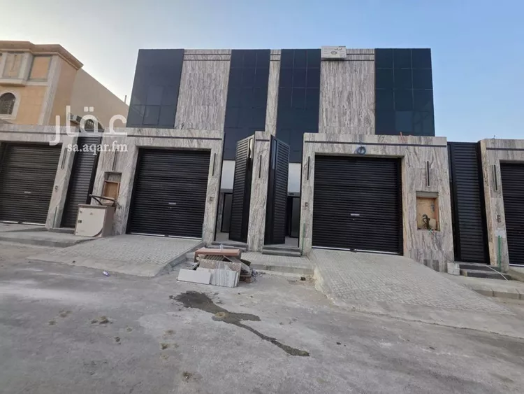 Floor for Sale in Riyadh Dhahrat Namar