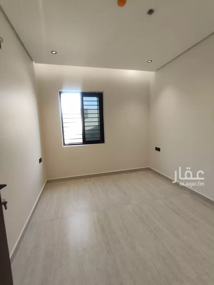 Apartment for Sale in Riyadh Shubra 8