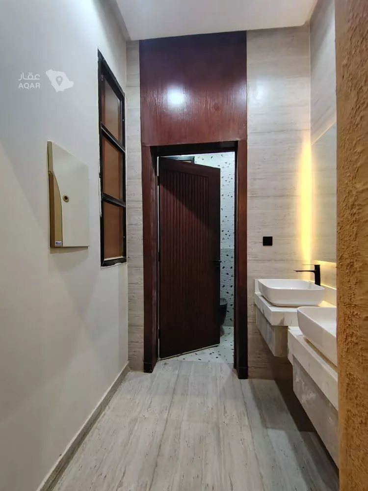 Floor for Sale in Riyadh Tuwaiq 6