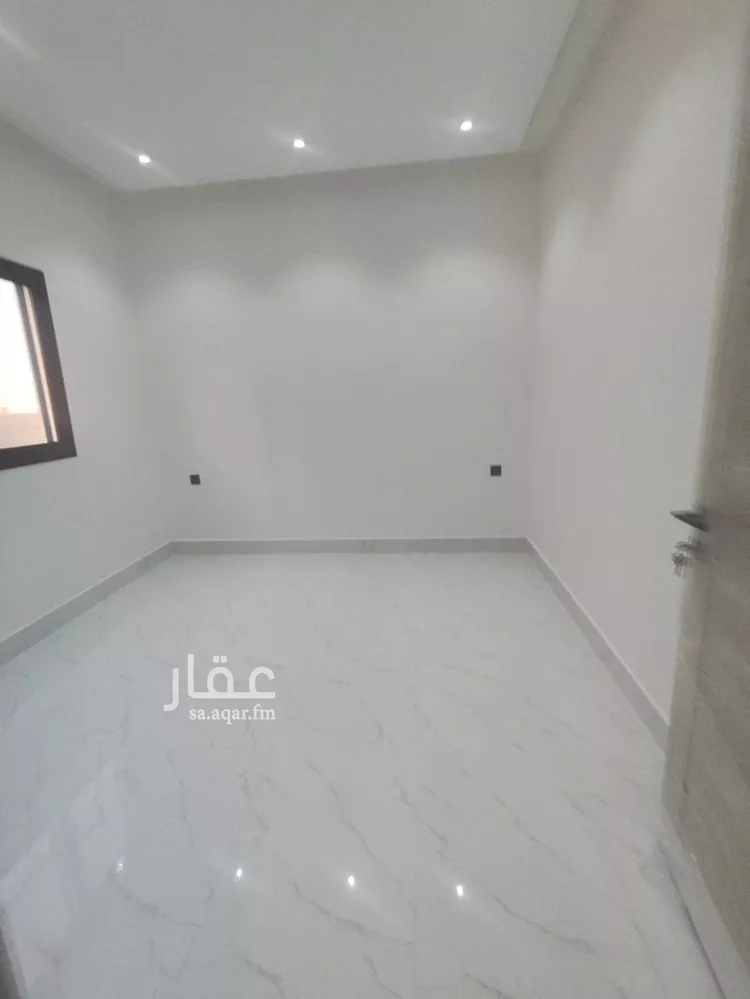 فيلا للبيع في شارع وادي مية, حي العريجاء الغربي, مدينة الرياض, منطقة الرياض صورة 2