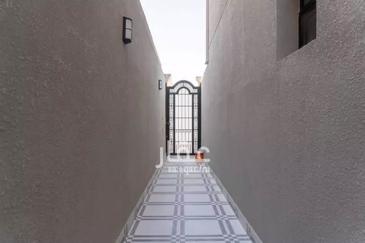 فيلا للبيع في شارع رقم 333, حي ظهرة لبن, مدينة الرياض, منطقة الرياض صورة 4
