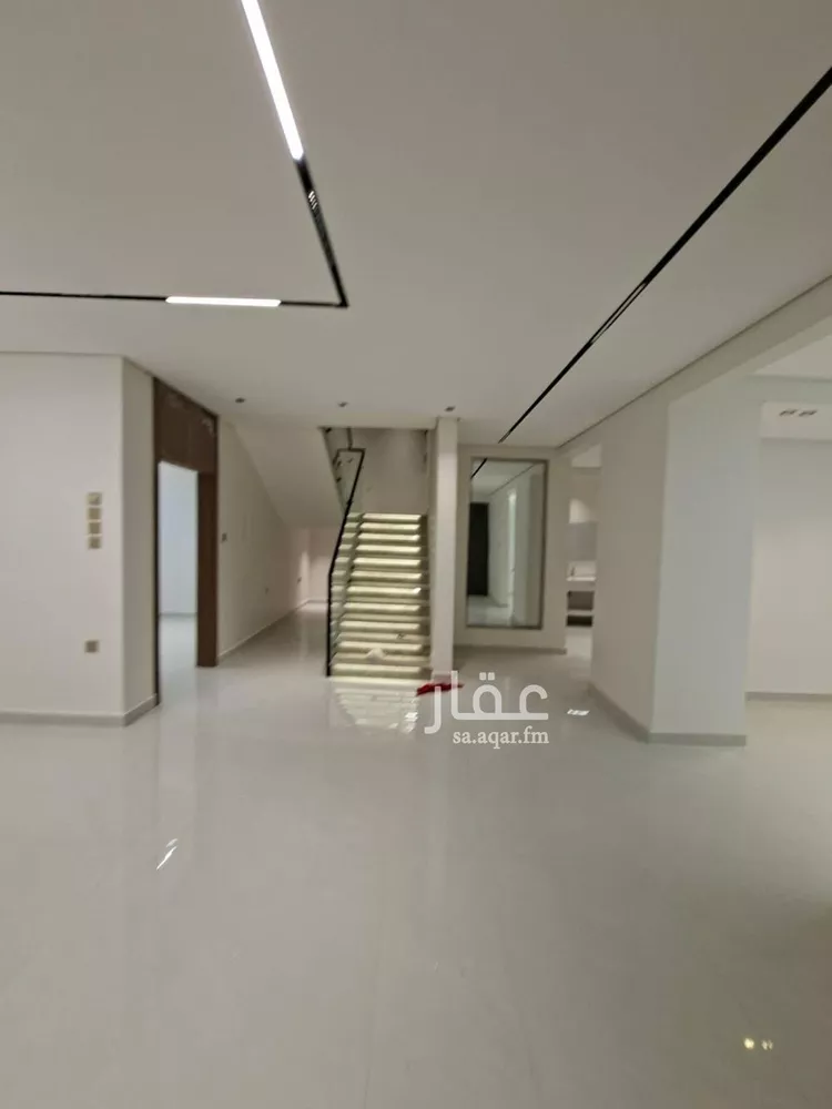 فيلا للبيع في شارع غميقة, حي الحمراء, مدينة الرياض, منطقة الرياض صورة 2