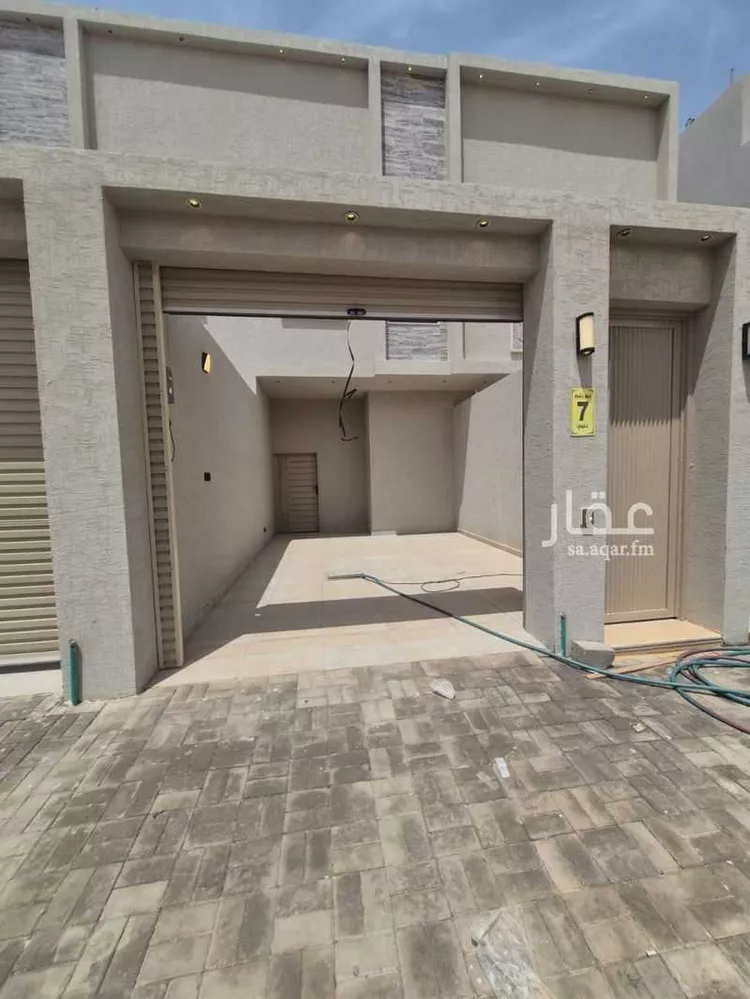 Floor for Rent in Riyadh Dahiat Namar