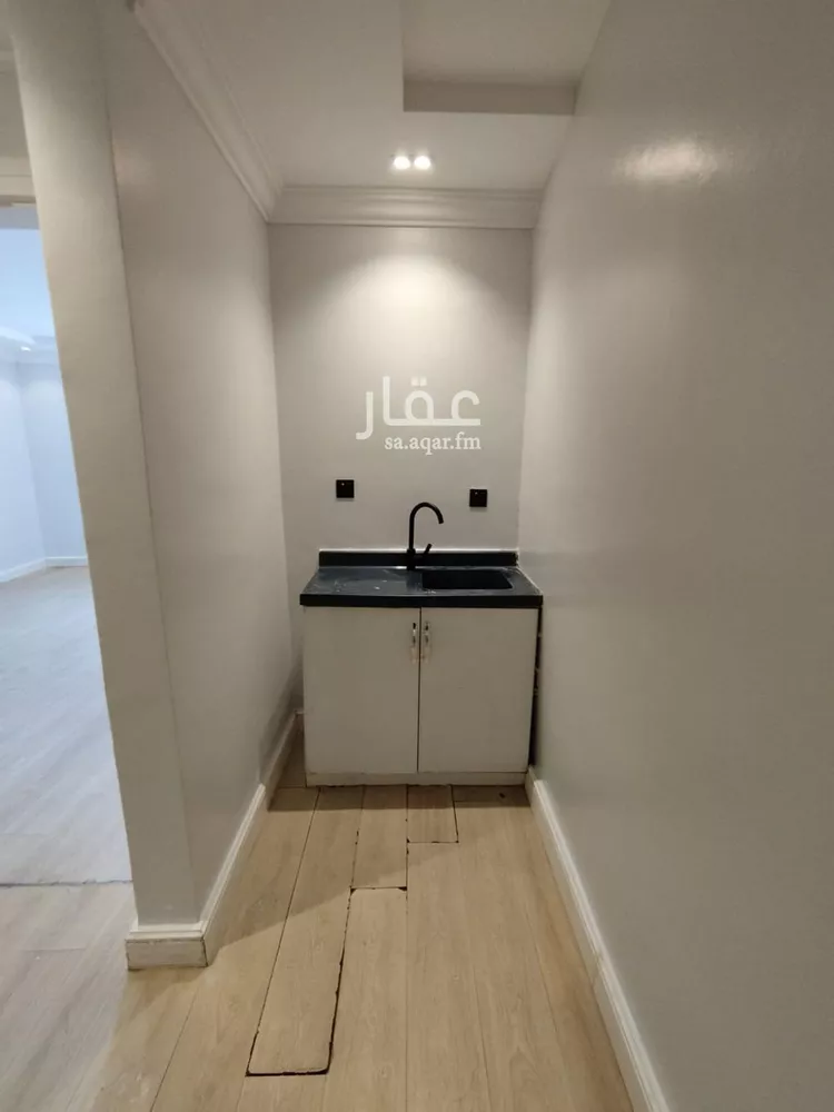 شقة للإيجار في شارع السعادات, حي الملقا, مدينة الرياض, منطقة الرياض صورة 4