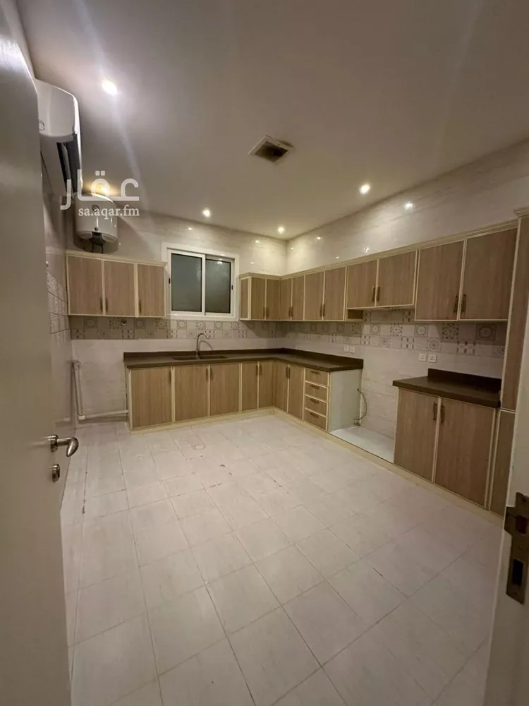 شقة للإيجار في شارع ظافر بن حسن الأزدي, حي العارض, مدينة الرياض, منطقة الرياض