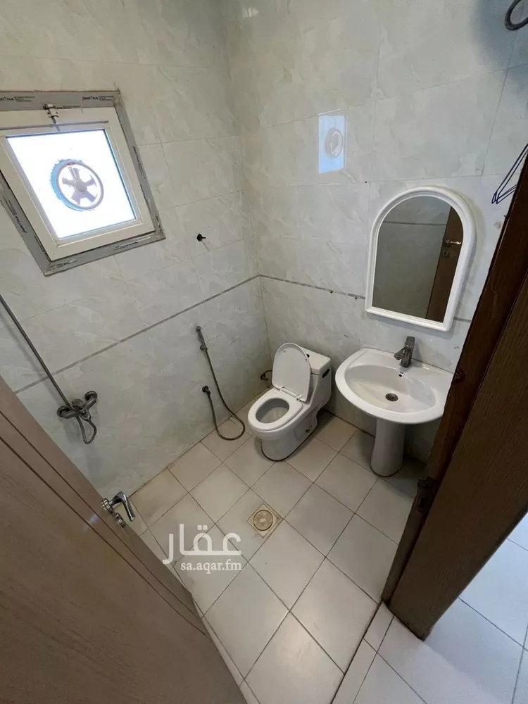 شقة للإيجار في شارع احمد بن نصر الخفاف, حي العارض, مدينة الرياض, منطقة الرياض صورة 5