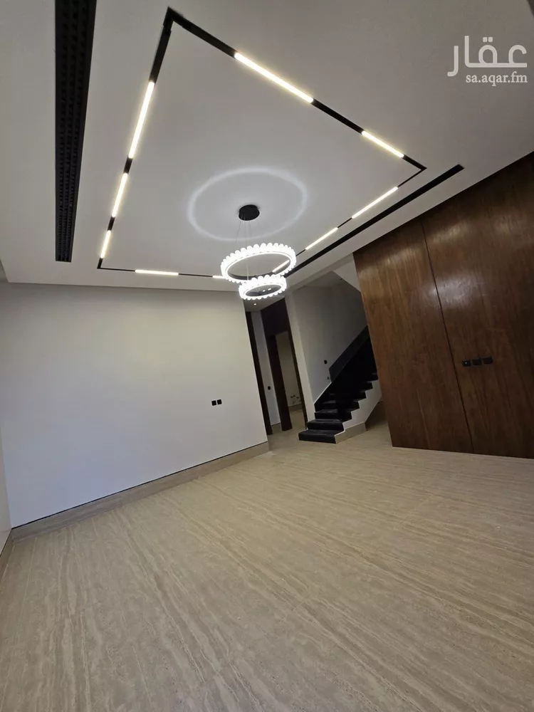 فيلا للبيع في شارع احمد بن ابراهيم الفوني, حي العارض, مدينة الرياض, منطقة الرياض صورة 2