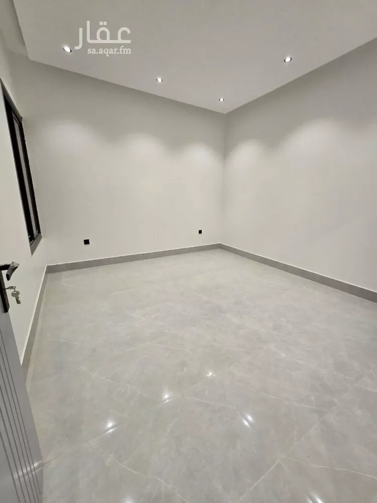 شقة للبيع في شارع عمر ابن حبيب, حي الجنادرية, مدينة الرياض, منطقة الرياض صورة 3