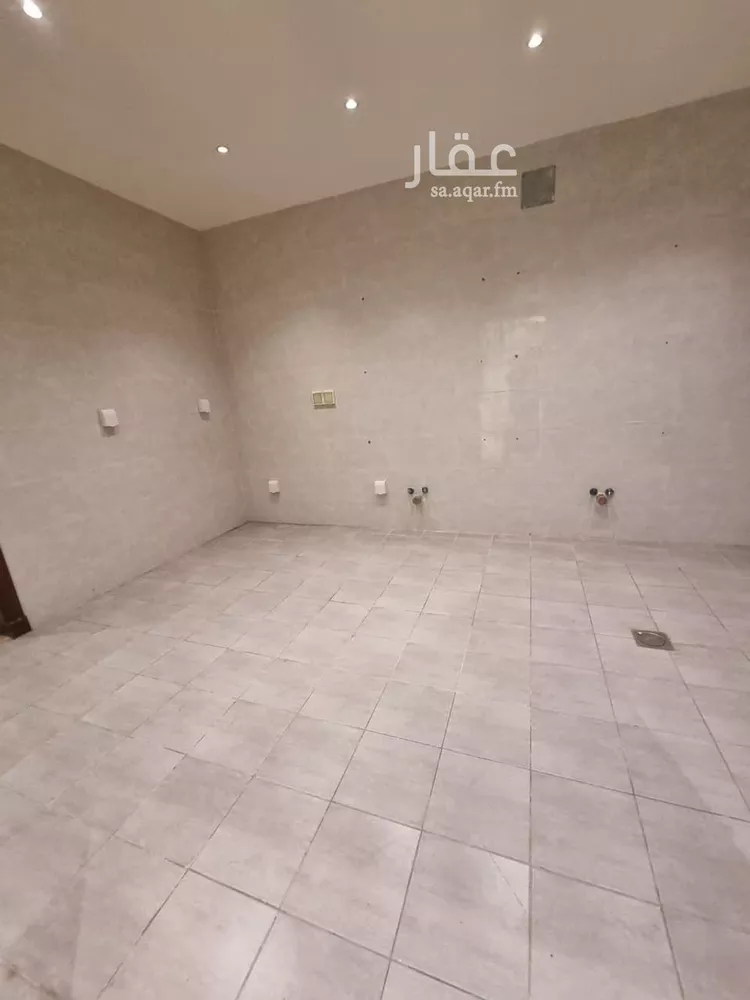 فيلا للإيجار في شارع المشرقية, حي الجنادرية, مدينة الرياض, منطقة الرياض صورة 4