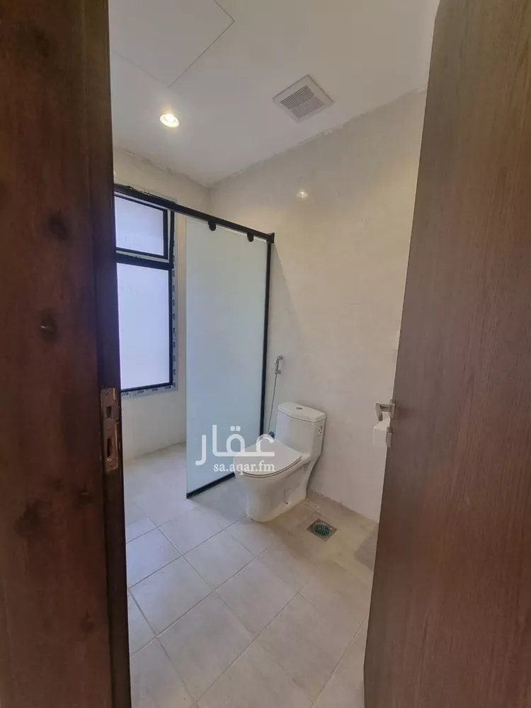 فيلا للإيجار في شارع المشرقية, حي الجنادرية, مدينة الرياض, منطقة الرياض صورة 3