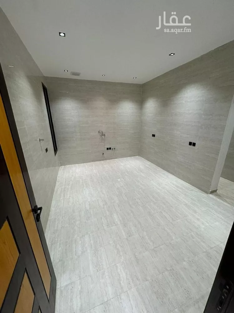 فيلا للبيع في شارع مسلم بن عبيدالله, حي الرمال, مدينة الرياض, منطقة الرياض صورة 3