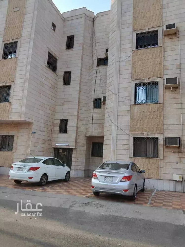 عمارة للبيع في شارع خزيمه بن عاصم ، حي البوادي ، جدة ، جدة