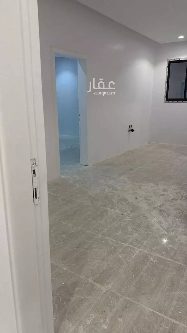 Building for Rent in Al Muzahimiyah Al Hada صورة 4