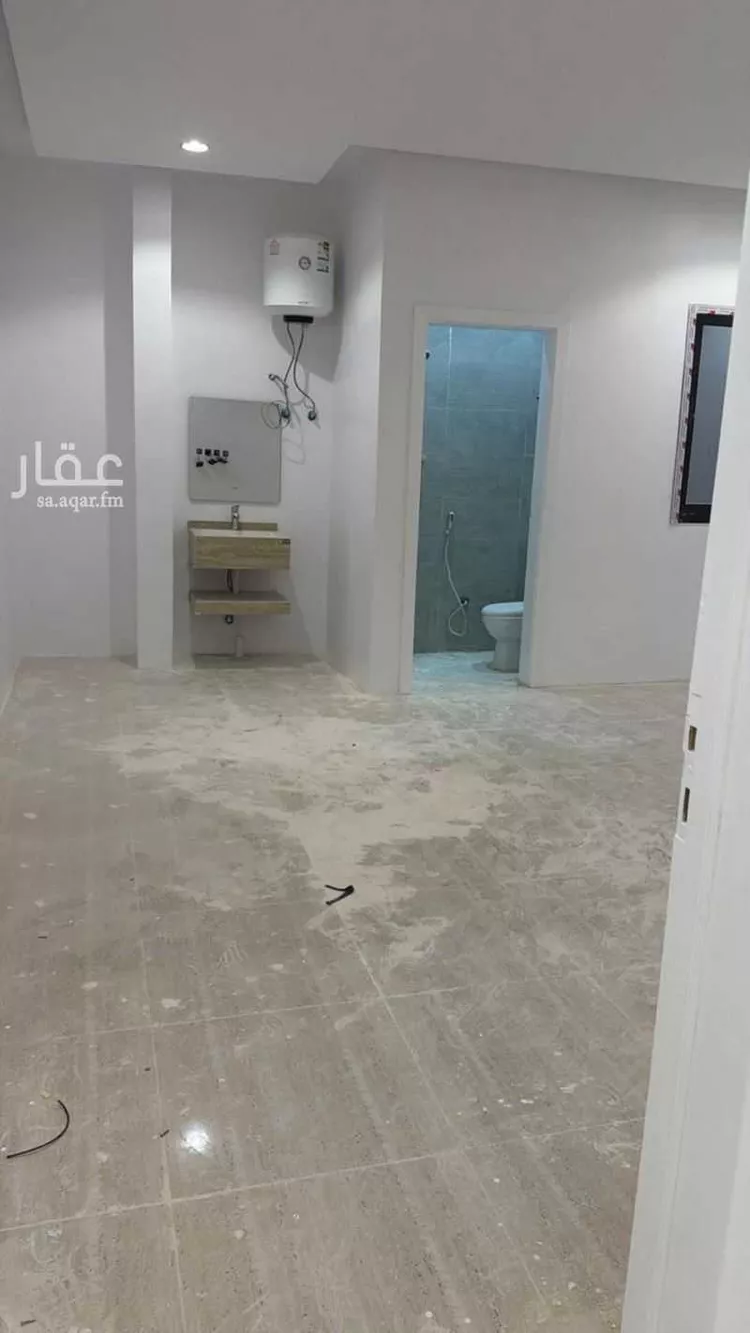 Building for Rent in Al Muzahimiyah Al Hada صورة 3