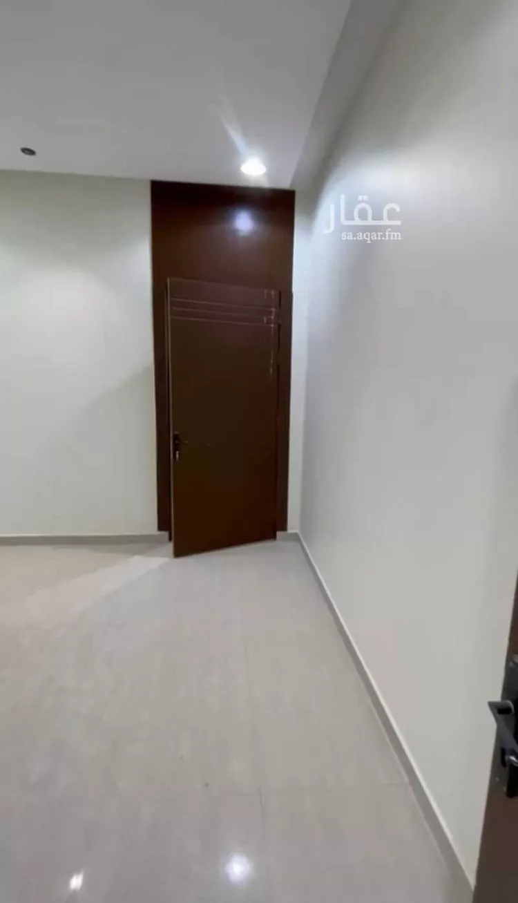 دور للبيع في شارع محمد الصناع, حي بدر, مدينة الرياض, منطقة الرياض صورة 2