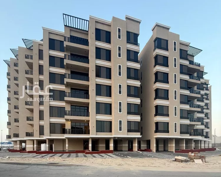 عمارة للبيع في شارع احمد بن عجيان, حي طيبة, مدينة الدمام, المنطقة الشرقية صورة 3