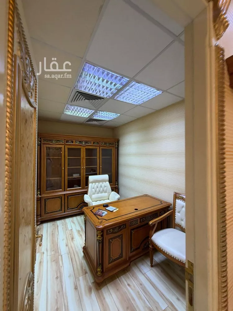 مكتب تجاري للإيجار في شارع حراء, حي المروة, مدينة جدة, منطقة مكة المكرمة صورة 3