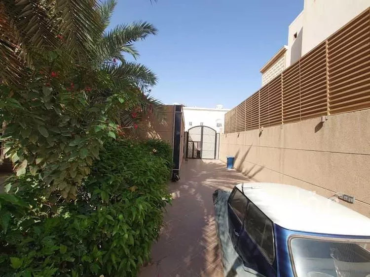 استراحة للبيع في شارع عبدالله بن الزبير, حي الفيصلية, مدينة الدرعية, منطقة الرياض صورة 3