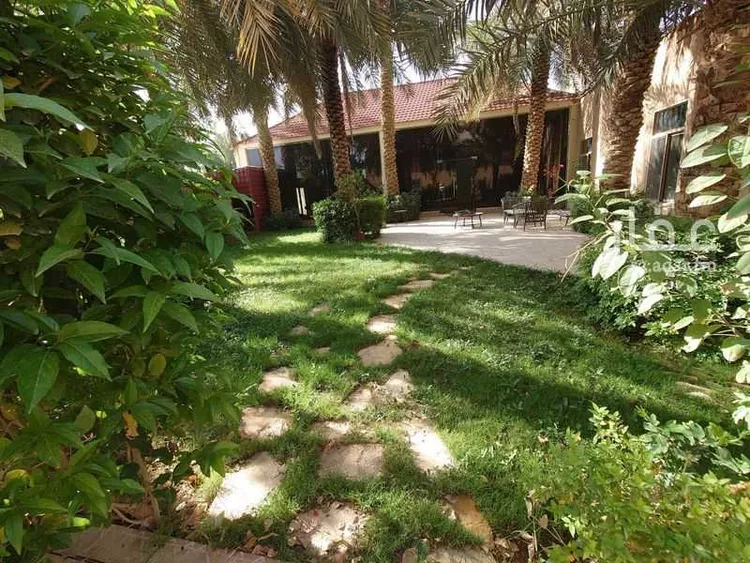 استراحة للبيع في شارع عبدالله بن الزبير, حي الفيصلية, مدينة الدرعية, منطقة الرياض