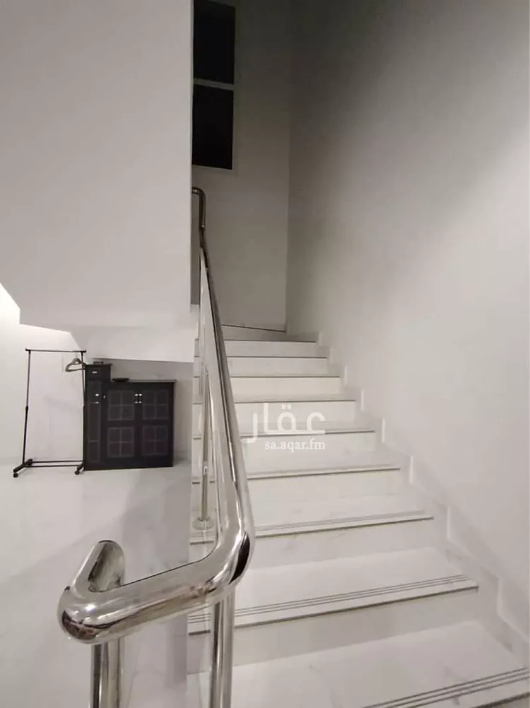 دور للبيع في شارع رقم 208 ، حي النرجس ، الرياض ، منطقة الرياض صورة 3