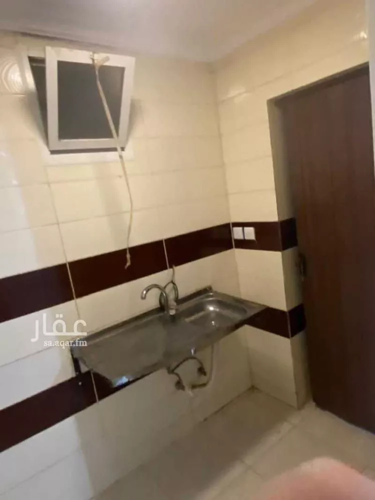 غرفة للإيجار في شارع عبدالعزيز البصرى ، حي الرانوناء ، المدينة المنورة ، منطقة المدينة المنورة صورة 4