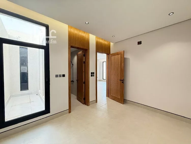 فيلا للبيع في شارع السيل الكبير, حي المهدية, مدينة الرياض, منطقة الرياض صورة 2