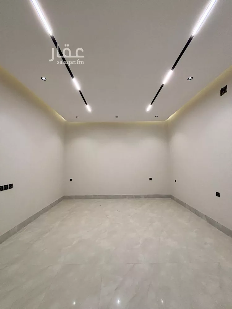 فيلا للبيع في شارع السيل الكبير, حي المهدية, مدينة الرياض, منطقة الرياض صورة 5