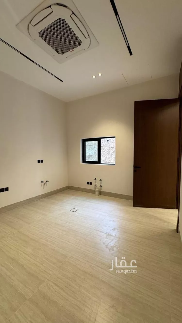 فيلا للبيع في شارع علي الجمال, حي المهدية, مدينة الرياض, منطقة الرياض 17
