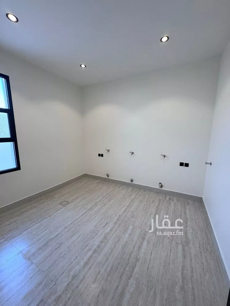 Villa for Sale in Riyadh Al Mahdiyah 17