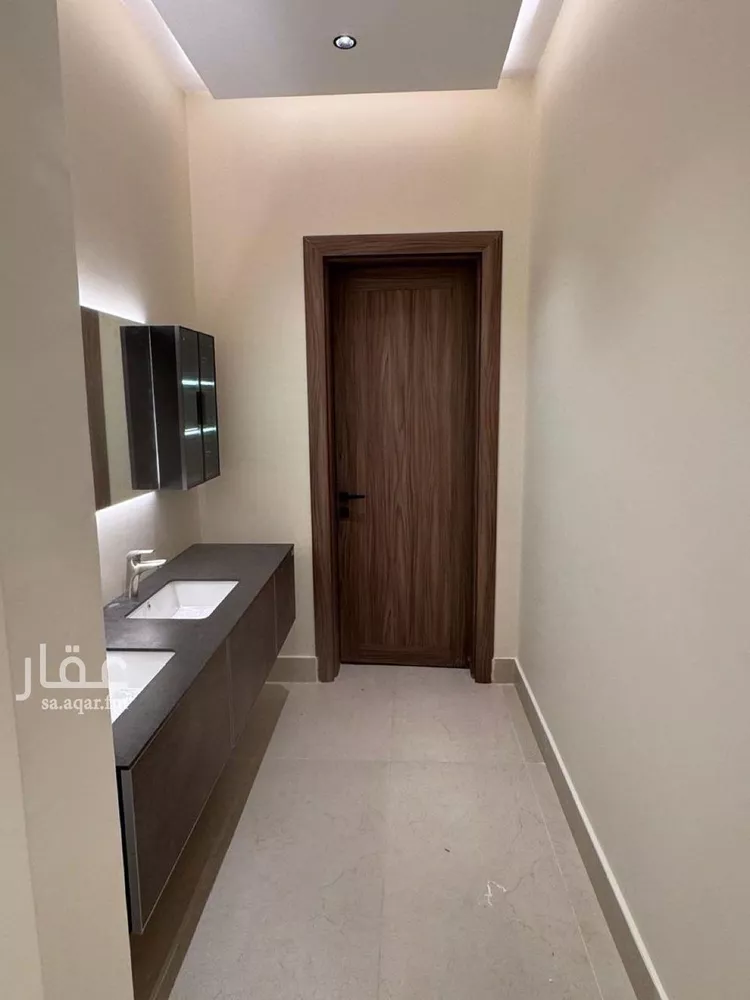 فيلا للبيع في شارع مليح بن طريف, حي المهدية, مدينة الرياض, منطقة الرياض 21