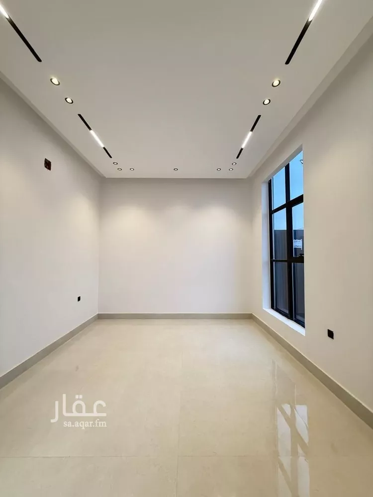 فيلا للبيع في شارع أبي الحسن الأسفرائيني, حي المهدية, مدينة الرياض, منطقة الرياض صورة 4