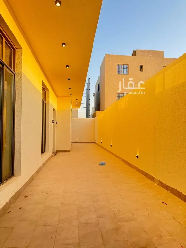 فيلا للبيع في شارع السيل الكبير, حي المهدية, مدينة الرياض, منطقة الرياض صورة 4