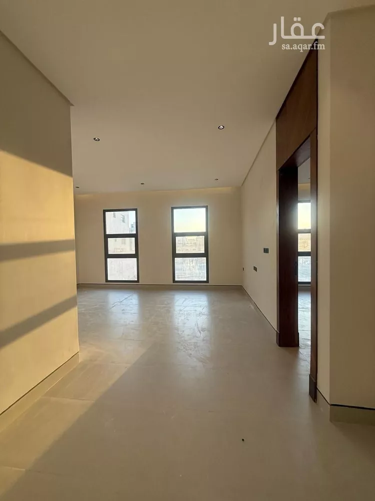 فيلا للبيع في شارع السيل الكبير, حي المهدية, مدينة الرياض, منطقة الرياض صورة 3