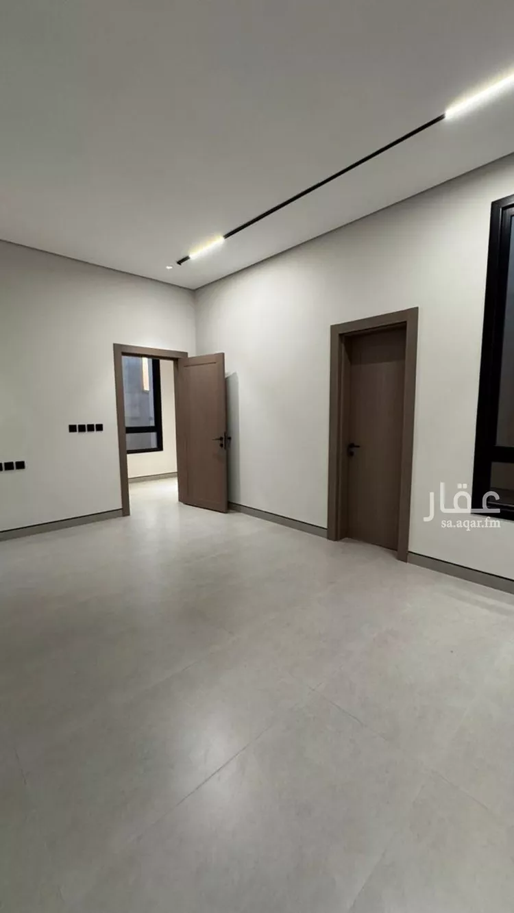 فيلا للبيع في شارع أحمد مفتي المكي الحنفي, حي المهدية, مدينة الرياض, منطقة الرياض صورة 3