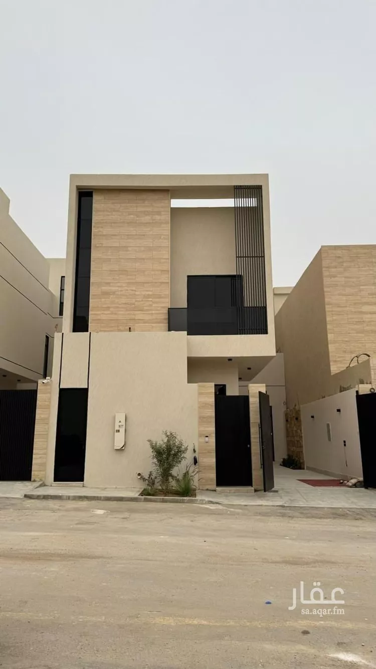 فيلا للبيع في شارع علي الجمال, حي المهدية, مدينة الرياض, منطقة الرياض 20