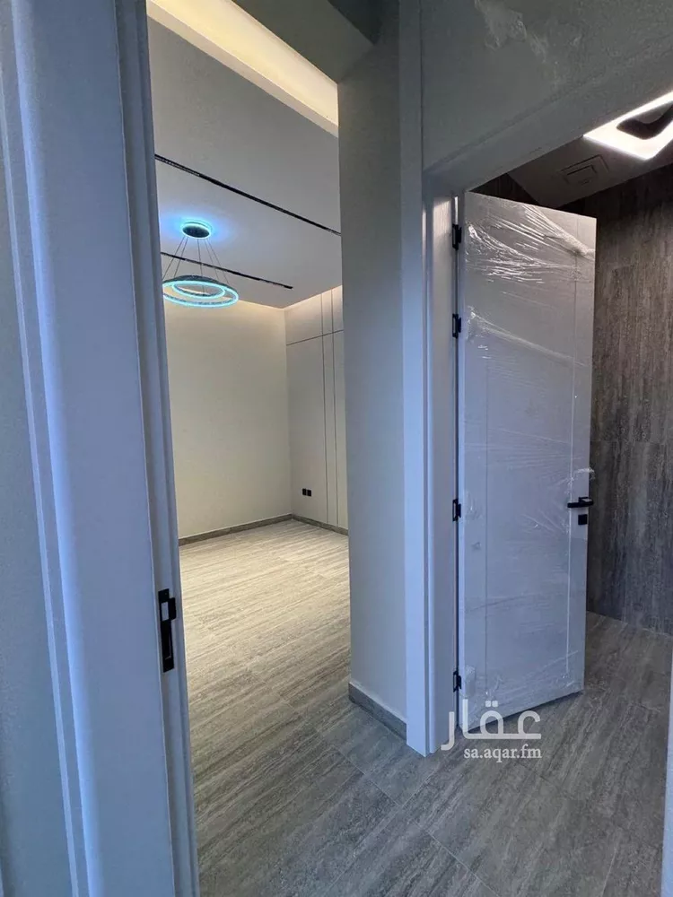 فيلا للبيع في شارع سعد الله بن مجالد, حي المهدية, مدينة الرياض, منطقة الرياض صورة 4