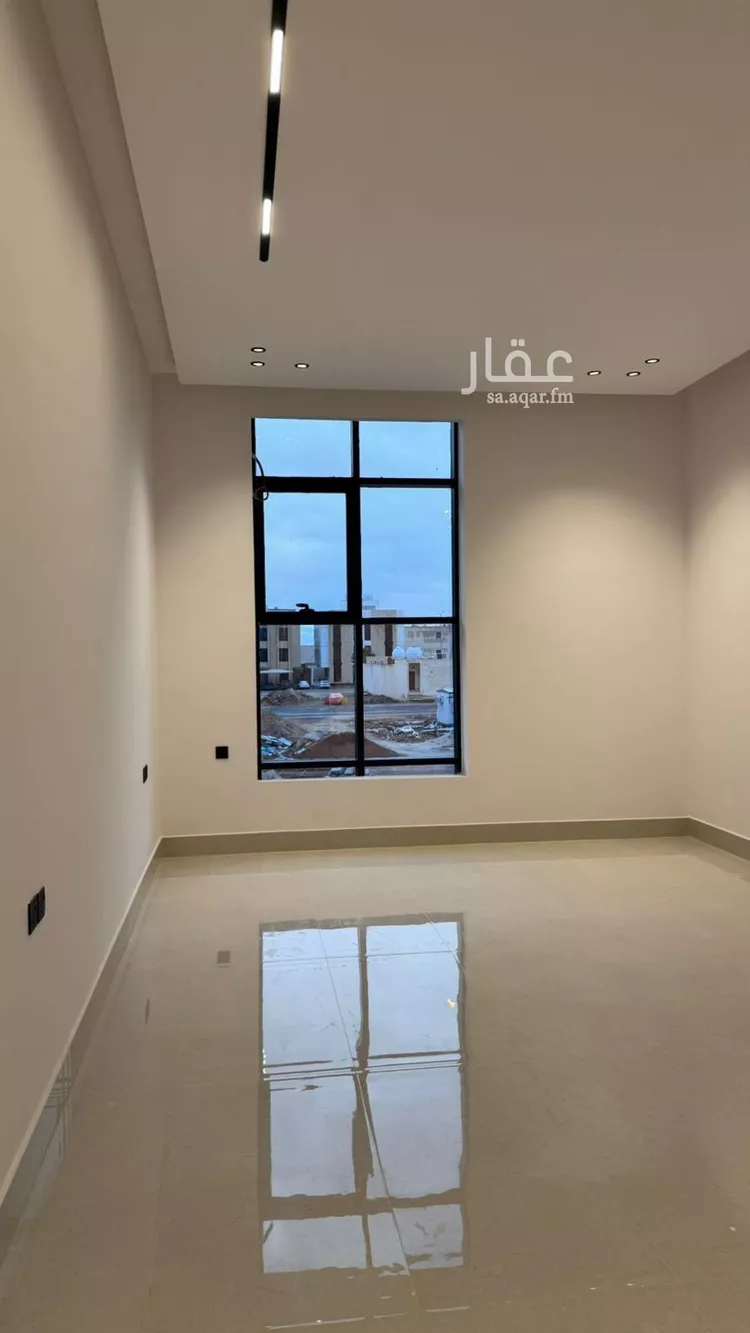 فيلا للبيع في شارع عفيف الدين الثقفي, حي المهدية, مدينة الرياض, منطقة الرياض 17